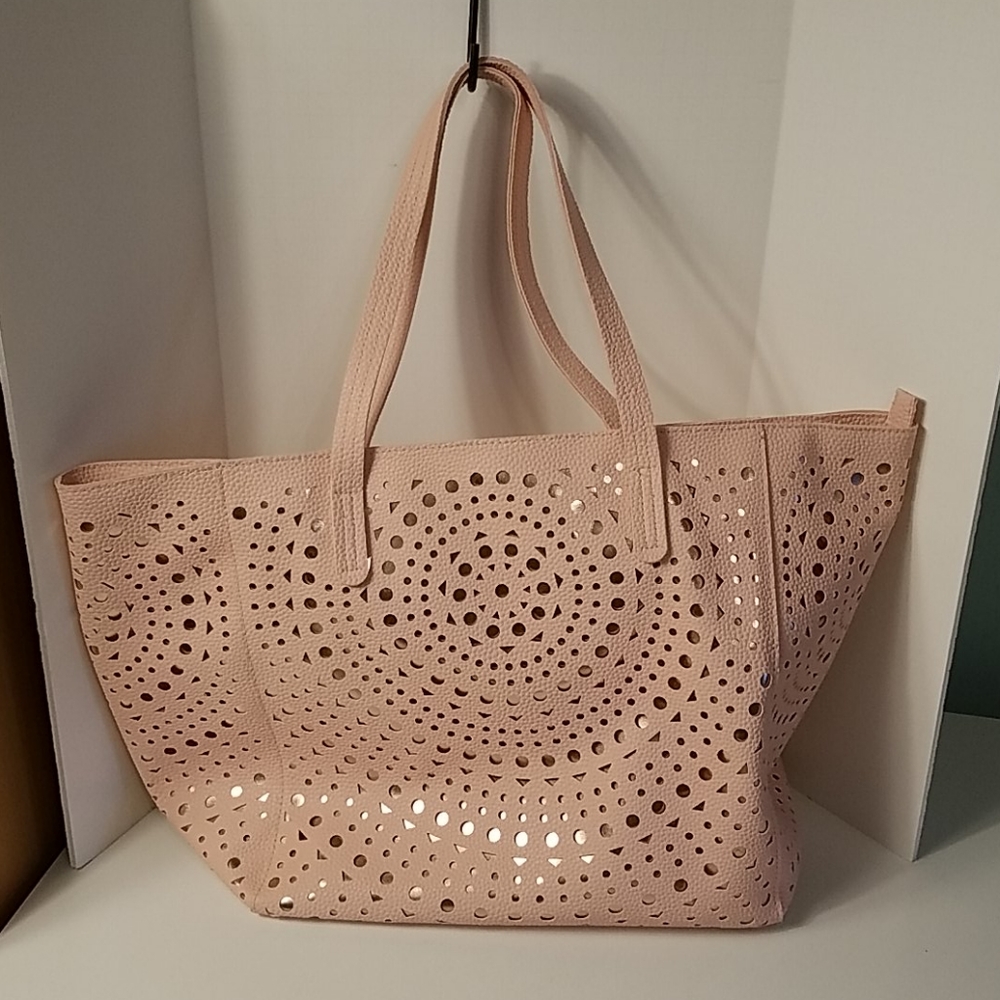 Earth & Body Works Large Faux Leather Tote Bag